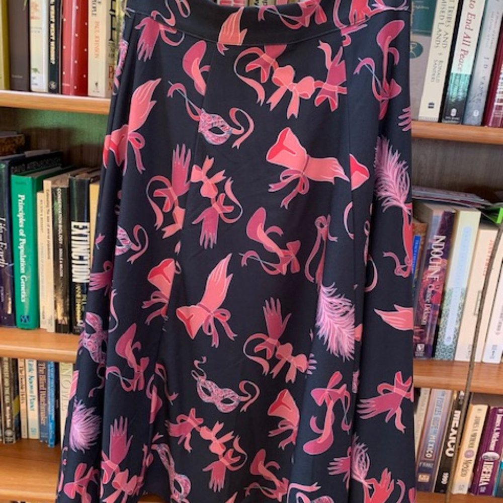 Viva 40s Tulip skirt in Tie Me Up Fetish print